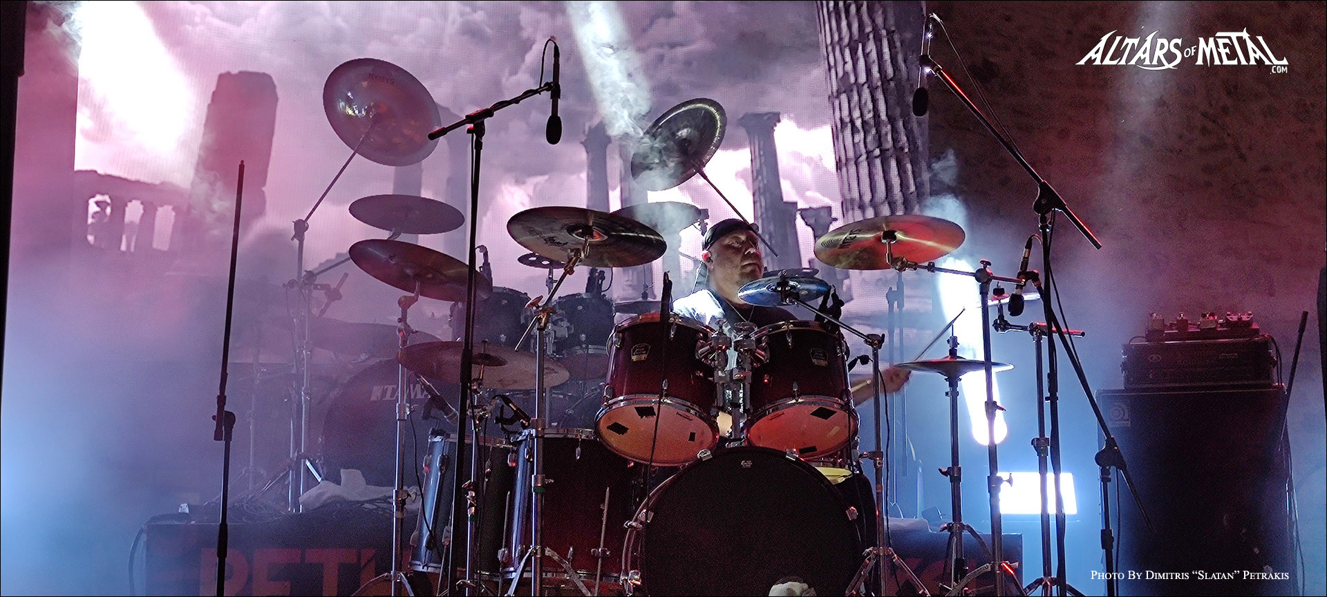 Ο drummer των Yoth Iria στο Rethymno Rocks 2026 στη Φορτέτζα