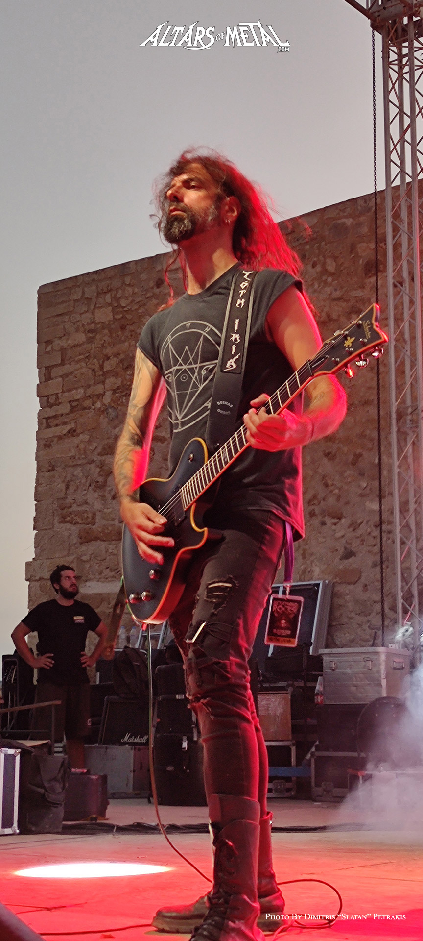 Κιθαρίστας των Yoth Iria live στο Rethymno Rocks 2026